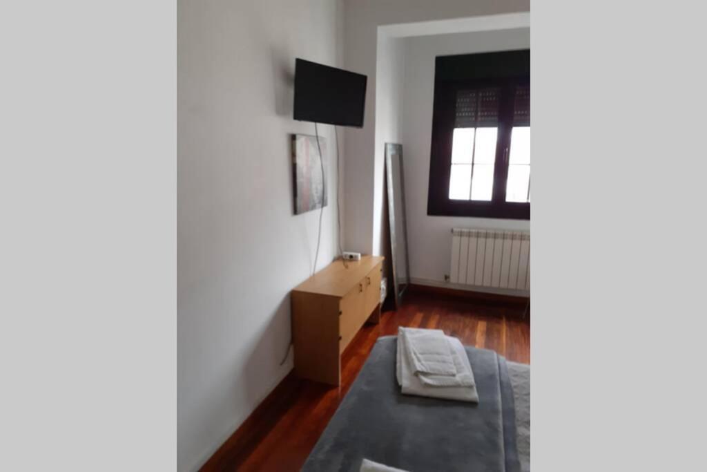 Apartamento Con Garaje Santiago De Compostela Santiago de Compostela Exterior photo